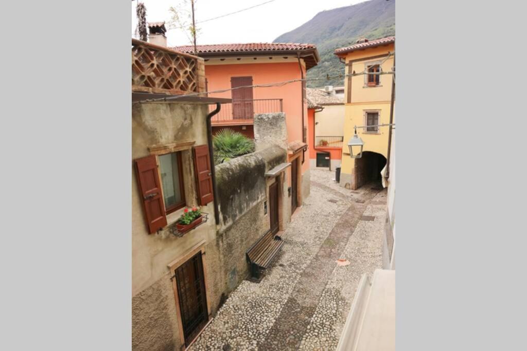 Appartamento PortaOrientale Malcesine Esterno foto